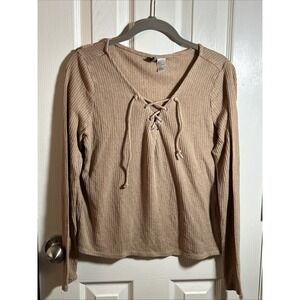 Divided H&M T-Shirt Womens Large Brown Ribbed Long Sleeve Lace Up Neck